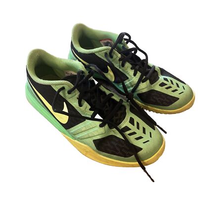 Size 7 Y - Nike Kobe Bryant mentality  volt poison green 