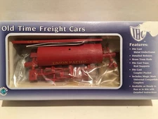 HO IHC 8280 Union Pacific Old Time Wooden Tank Car Unassembled Kit UP