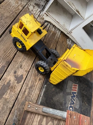 Vintage 1960s Mighty Tonka Dump Truck Yellow Pressed Steel