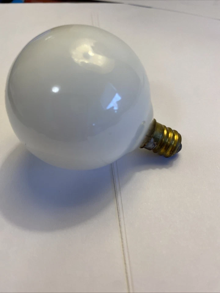 Westinghouse 25G161/2 130V Candelabra base White G-161/2 130V make up New - Image 4 of 4