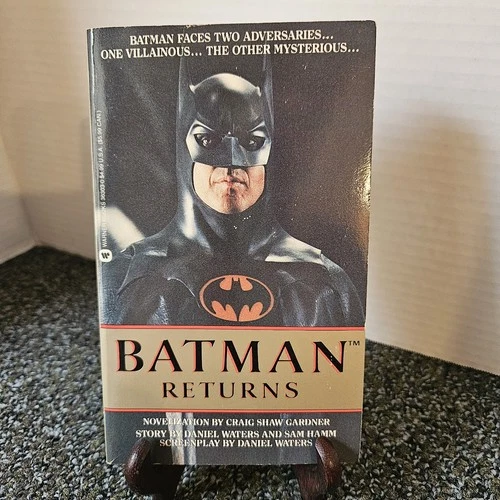 Batman Returns - Mass Market Paperback By DC Comics V. Good Vintage 1st Ed. Book
