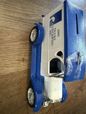 Ertl Die Cast 1923  Delivery Van Ducks Unlimited Limited 1995 BankEdition Metal