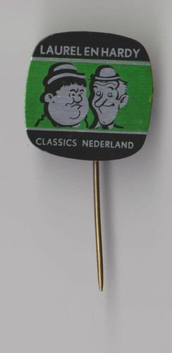 Vintage LAUREL AND HARDY COMICS Classics stick pin badge 1960s Film Movie