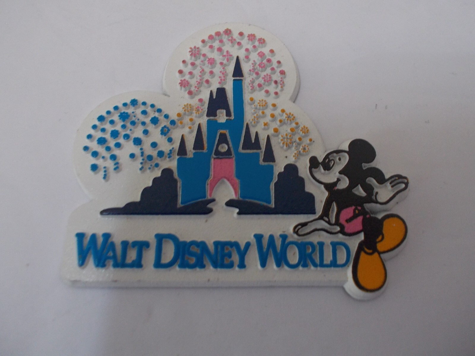 VTG 1980s Walt Disney World Magic Kingdom Magnet Featuring Mickey Mouse and Castle