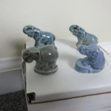 Wade Whimsies  Red Rose Tea 4  Figurines Elephants