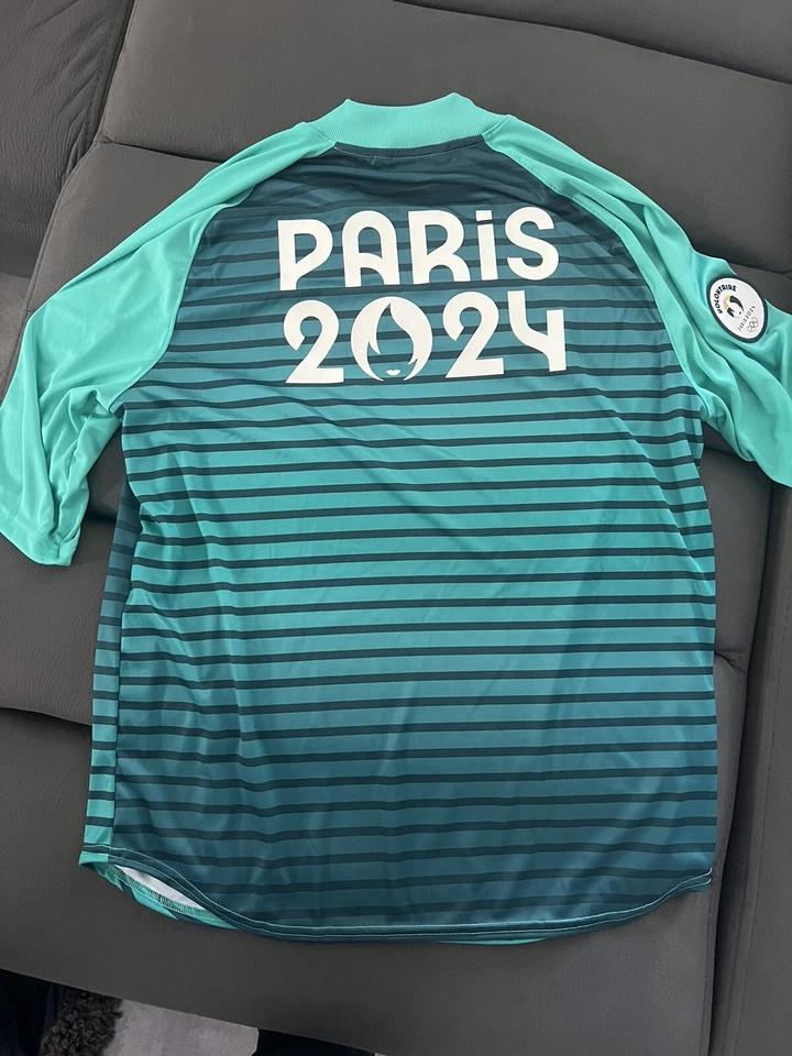 Modèle T-shirt Maillot Taille XL VOLONTAIRES JO Jeux Olympiques Paris 2024 - Photo 2/4
