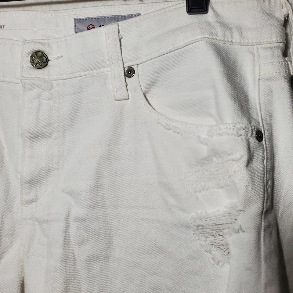 Pantalones Cortos Nikki AG Adriano Goldschmied para Mujer 32 Blanco Denim Desgastado Dobladillo Deshilachado Foto 4 de 4