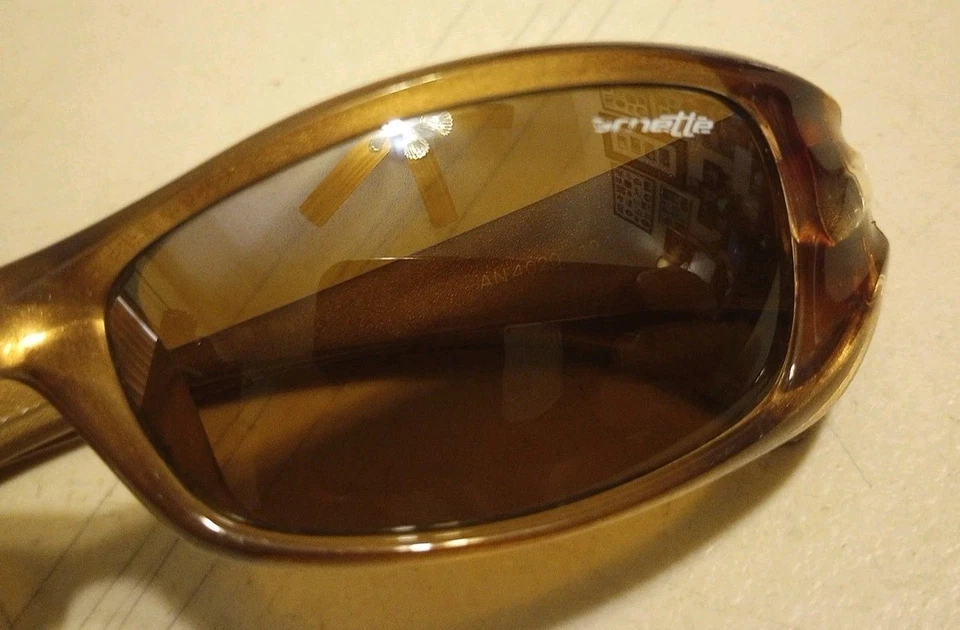 Arnette Stance 4020 - 194/6U Wrap Sunglasses Matte Italy Made Polarized Fade - Image 2 of 4