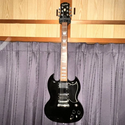 Electric Guitar Epiphone SG Standard Black Popular Model S/N EE05023710
