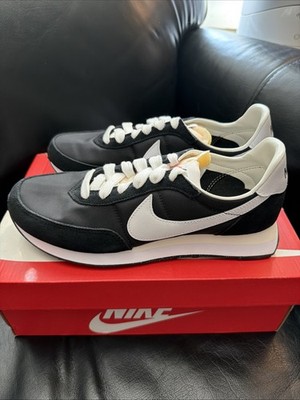 NIKE WAFFLE TRAINER 2 (GS) BLACK / WHITE-SAIL SIZE 5.5 YOUTH DC6477 001 NIB