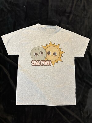 Women s T-shirt Size L Solar Eclipse 2024 Grey Cotton Sun Moon NWOT