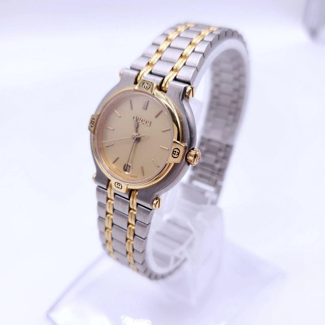 GUCCI 9000L Ladies Wristwatch Quartz Made in Swiss Silver Ivory Very Good Japan