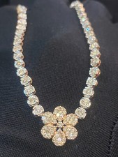 Classy 2.50 Cts Round Brilliant Cut Natural Diamonds Floral Necklace In 14K Gold