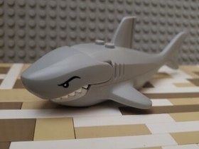 LEGO Great White Shark Minifigure Animal - 6243 8633 Brickbeard's Bounty