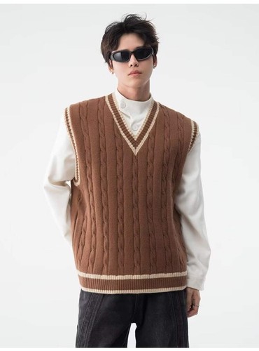 British College Style V-neck Knitted Vest - Picture 24 of 26