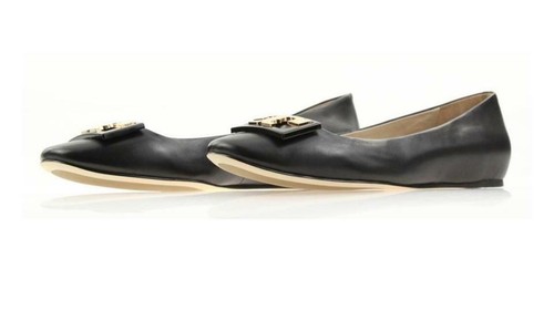 NUEVO EN CAJA TORY BURCH CUERO SUAVE NEGRO GIGI DORADO HEBILLA EN T REVA LOGOTIPO BALLET PLANOS 7.5 - Imagen 2 de 8