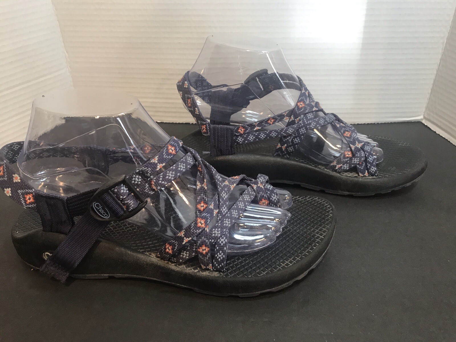 Chaco ZX2 Womens Size 10 Blue Aztec Toe Loop Sport Sandals