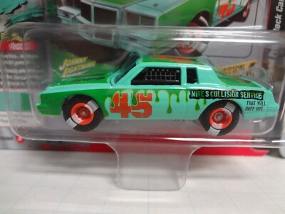 Johnny Lightning 1982 Pontiac Grand Prix Stock Car PAIR Demolition