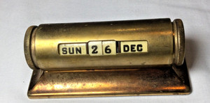 Vintage Brass Metal Rolling Drum Month Day Date Perpetual Desk Top Calendar