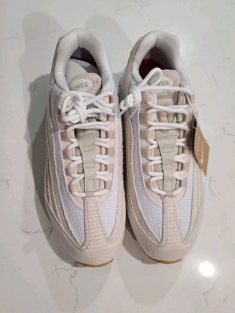 Men's Size 12 Levi’s x Nike Air Max 95 OG “Levi’s Light Orewood Brown” (2025) — product photo 9 of 15
