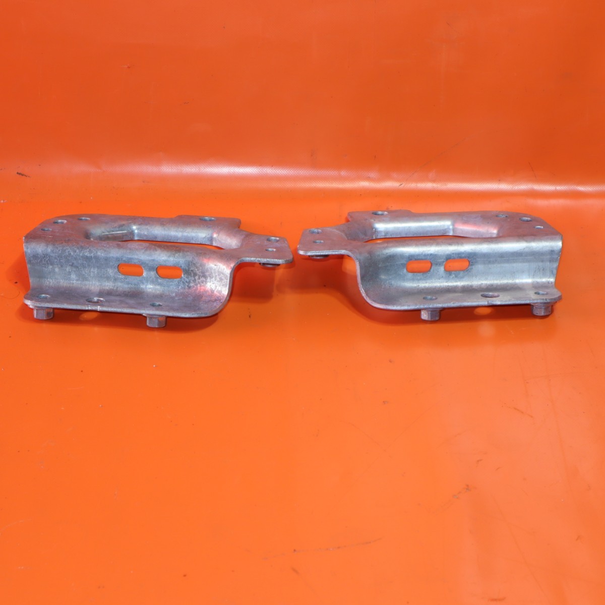 BENTLEY GT GTC REINFORCEMENT BRACKET FRONT L/R 2012 2013 2014 2015 3W0805677B