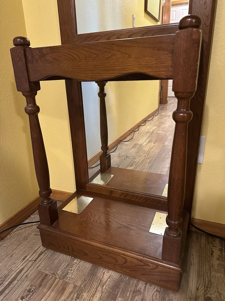 Vintage Oak Hall Tree With Mirror - Image 4 of 4