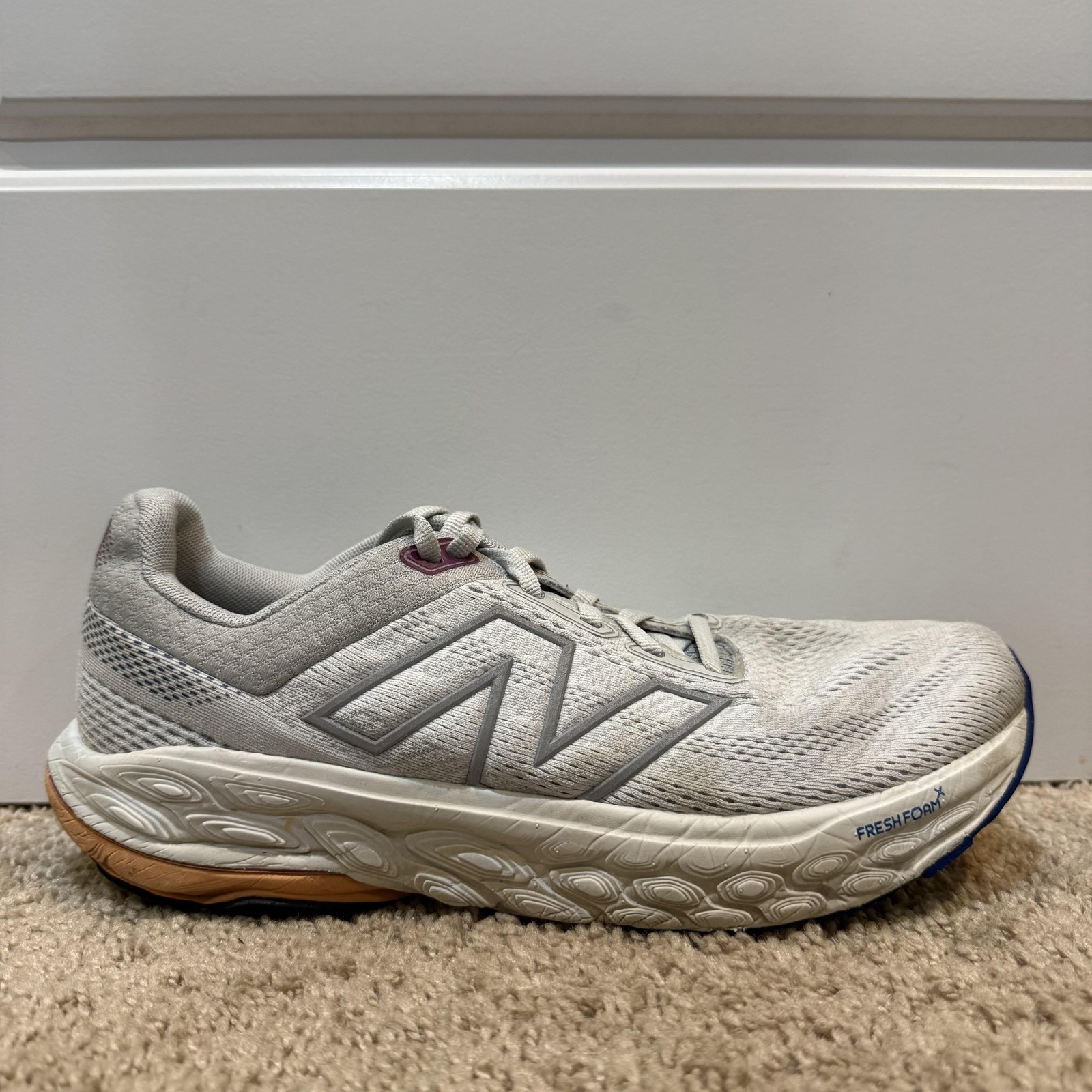 New Balance Fresh Foam X 860 Shoes Womens Size 9 Gray Running Sneakers