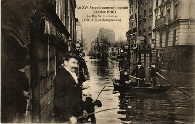 CPA Inondations Xve PARIS 1910 Rue St-Charles (970857)