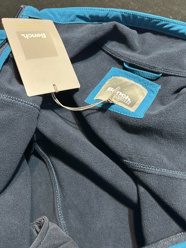Neu mit Etikett Bench winddichte Softshelljacke für Herren Größe M - Bild 6 von 6