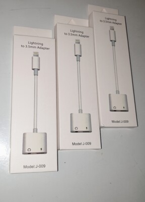 IPHONE in Lightning to Lightning and Jack Dual Adaptor
