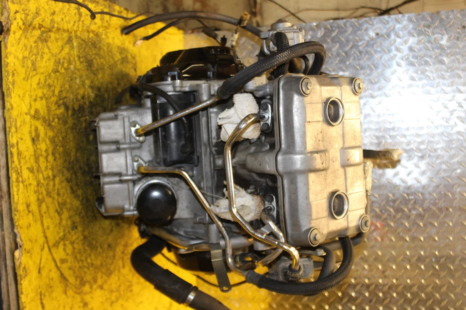 Honda Interceptor 750 1991 motor VFR750F 48.456 millas Foto 4 de 4