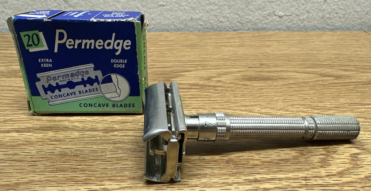 Gillette Slim Adjustable 1962年ジレット ケース付き Gillette Slim Adjustable Vintage DE Safety Razor 1962 H3 W