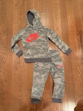 LIMITED EDITION SIZE 5 NIKE CAMO DESIGNER SWEAT SUIT