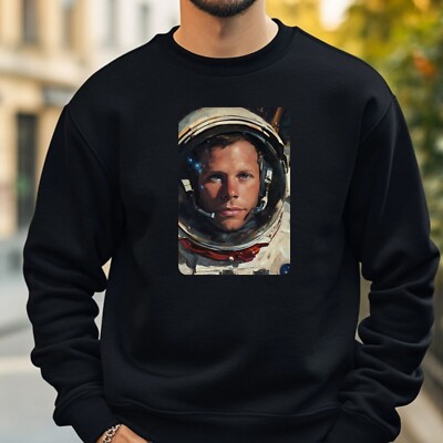 Astronaut Portrait Sweatshirt Cosy and Perfect for Any Occasion S to 4XL