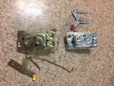 75-84 Toyota Land Cruiser Fj40 Fj45 Bj40 Door Lock Latch Pair