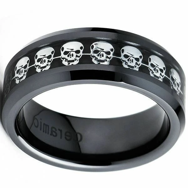 Anillo de boda de cerámica con incrustaciones de fibra de carbono con calavera de 8 mm para hombre Foto 3 de 4
