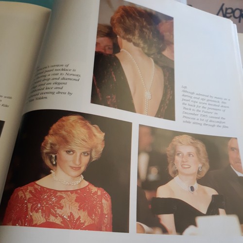 Royal Style Wars HC Lesley Ebbetts Halbmondbücher 1988 - Bild 6 von 12