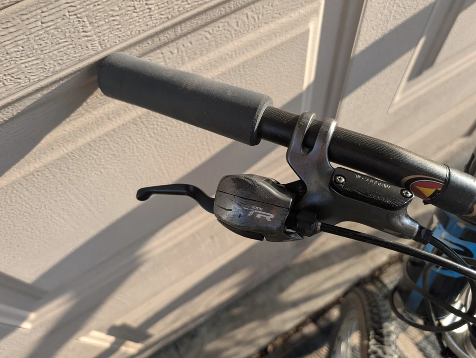 Cannondale Super V Raven blue carbon fiber magnesium skeleton - Image 4 of 4