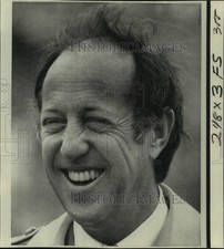1975 Press Photo NFL commissioner Pete Rozelle at Tulane Stadium - nos13181