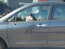 Porte avant et accessoires Honda FR-V