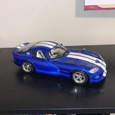 Maisto Dodge Viper GTS Coupe 1:18 Blue Special Edition