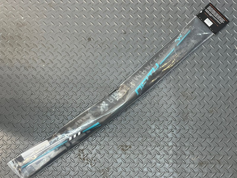 Deity Skywire Carbon 800mm Handlebar Turqoise 35mm Clamp 25mm Rise New