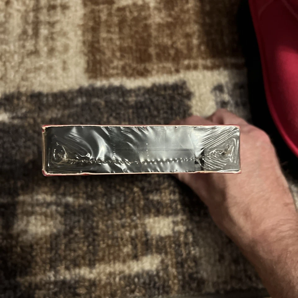 NEIGHBORS VHS Brand New Sealed- 1988- AYKROYD BELUSHI Buy 2 Get 1 Free Foto 3 de 4