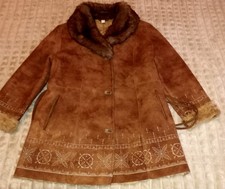 giaccone donna in vera pelliccia ecopelle con piccolo difetto sulla cinta ma in.