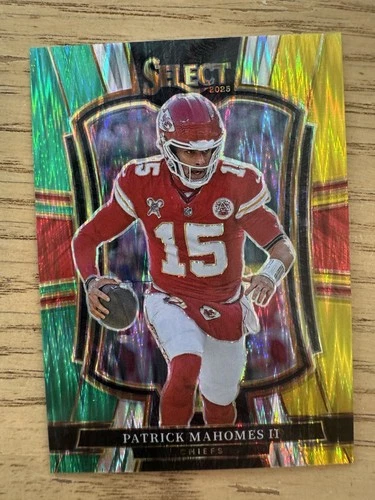 2025 Panini Select PATRICK MAHOMES II Green & Yellow Shock Prizm Premier Chiefs
