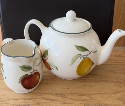 Habitat Jardin de France ~ seltene Teekanne mit passendem Milchkännchen Früchte 2,5 Pint