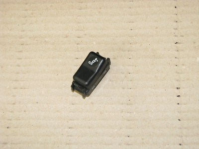 MERCEDES E Klasse W124 C124 Schalter Kopfstützenentriegelung hinten 1248209910