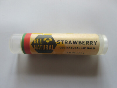 Bee Natural Lip Balm 4,2 g - Strawberry NEU