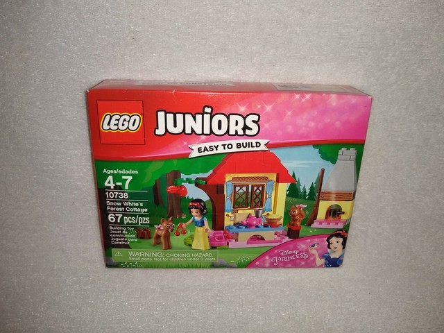 lego juniors snow white's forest cottage