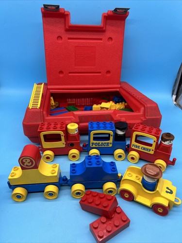 Tyco Blocks Fire Chief Police People & 1985 Lego Case - Picture 1 of 6